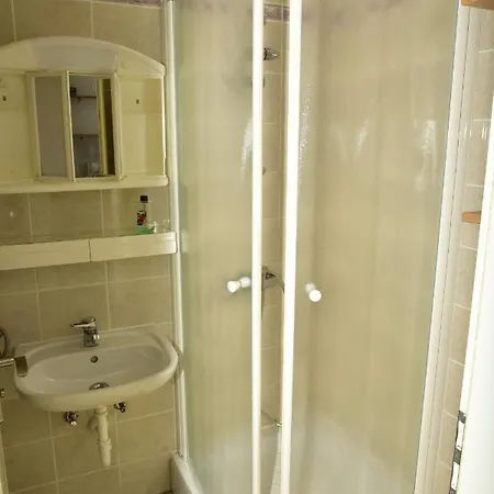 Appartement Jela - With Pool