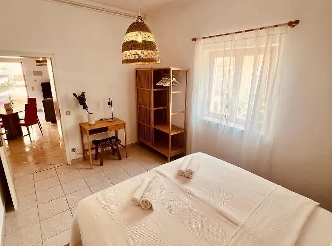 Jela - With Pool Apartament *